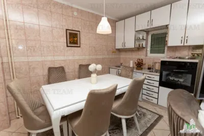 Villa en Venta en Bar, Montenegro - foto 12