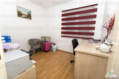 Villa en Venta en Bar, Montenegro - foto 9