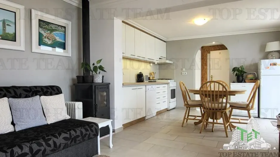 Villa for Sale in Herceg-Novi, Montenegro - foto 10