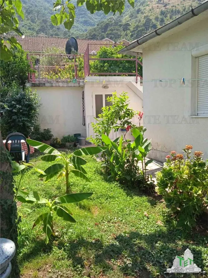Villa for Sale in Kotor, Montenegro - foto 9