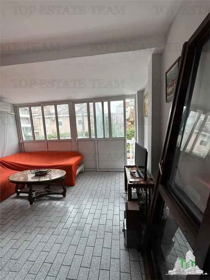 Apartamento en Venta en Budva, Montenegro - foto 5