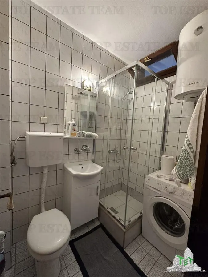 Apartamento en Venta en Budva, Montenegro - foto 6