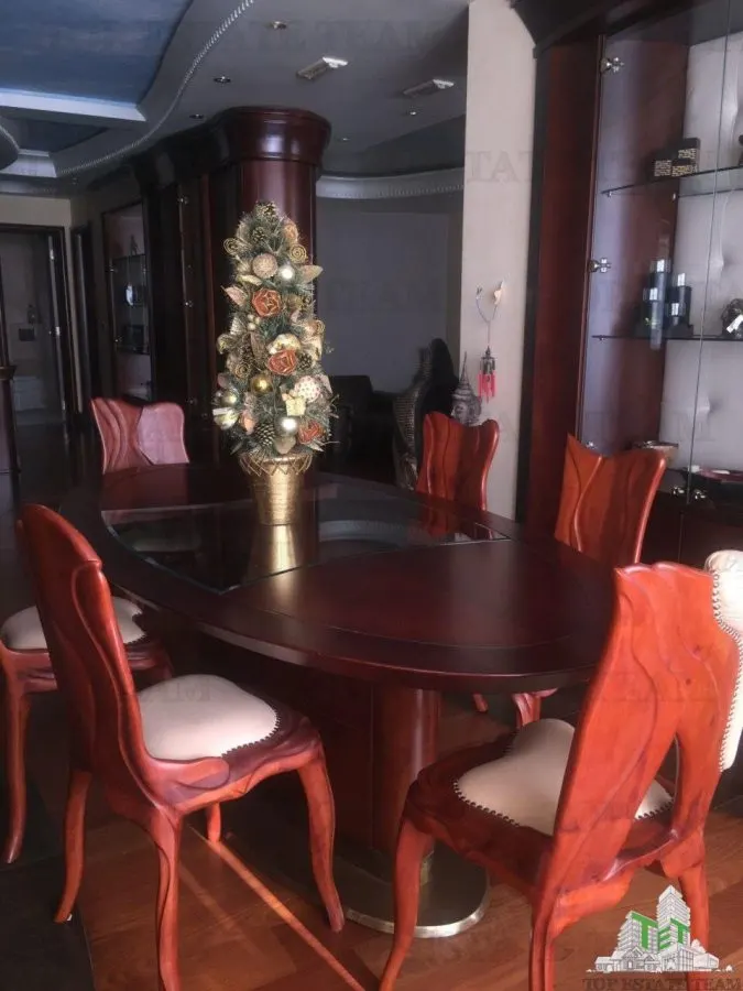 Villa en Venta en Bar, Montenegro - foto 11
