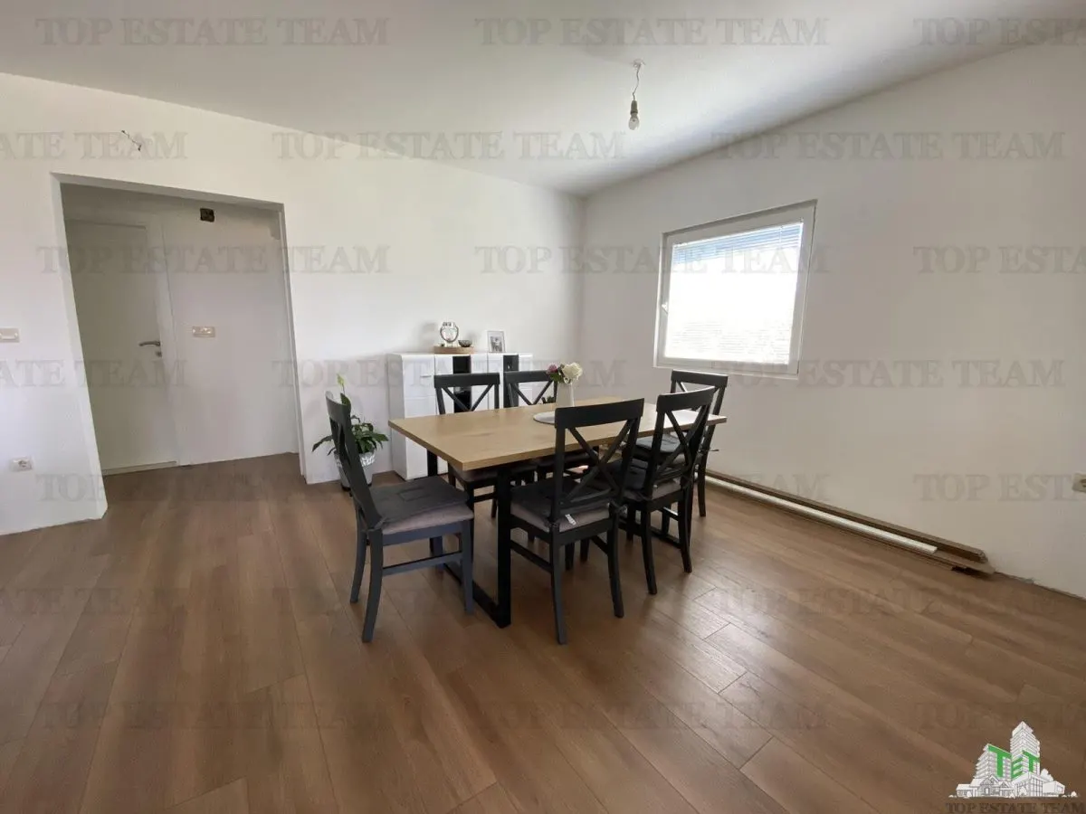 Villa en Venta en Kotor, Montenegro - foto 3