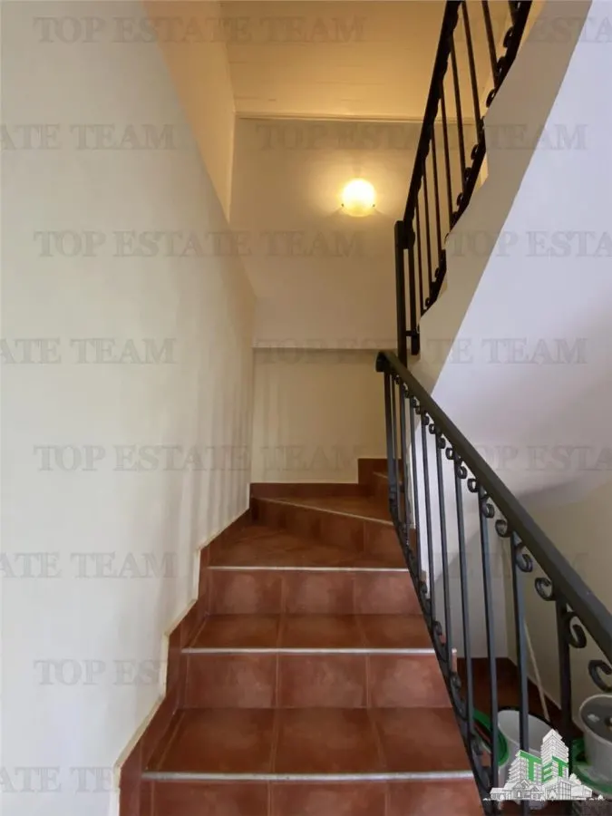 Villa en Venta en Herceg-Novi, Montenegro - foto 11