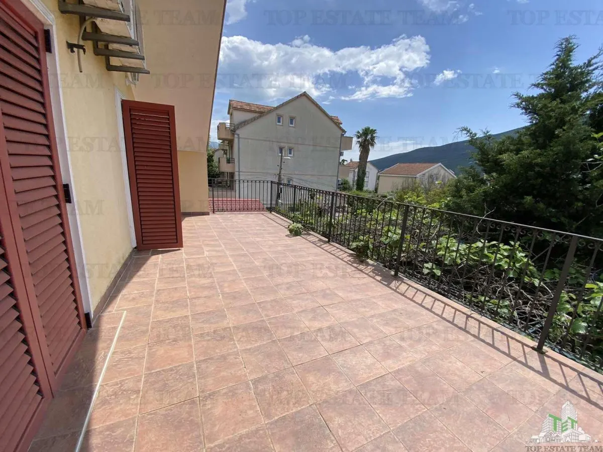 Villa en Venta en Herceg-Novi, Montenegro - foto 15