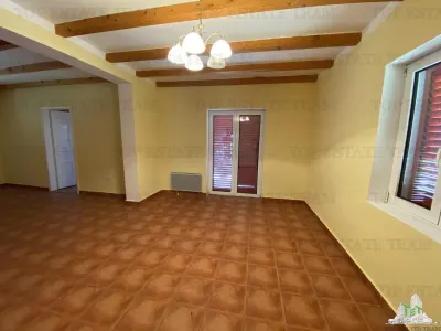 Villa en Venta en Herceg-Novi, Montenegro - foto 4
