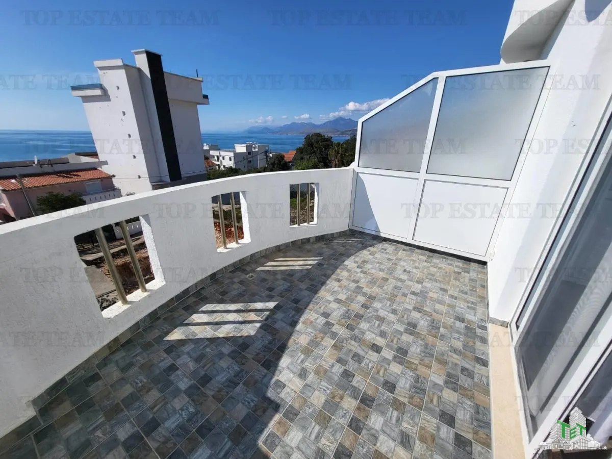 Villa en Venta en Bar, Montenegro - foto 6