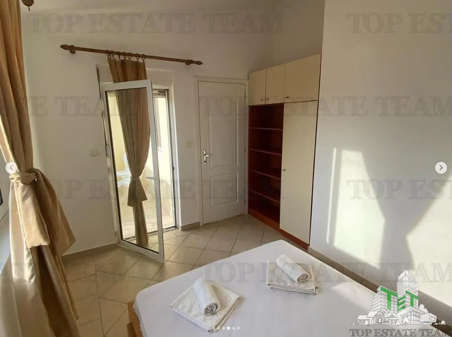 Villa en Venta en Bar, Montenegro - foto 13