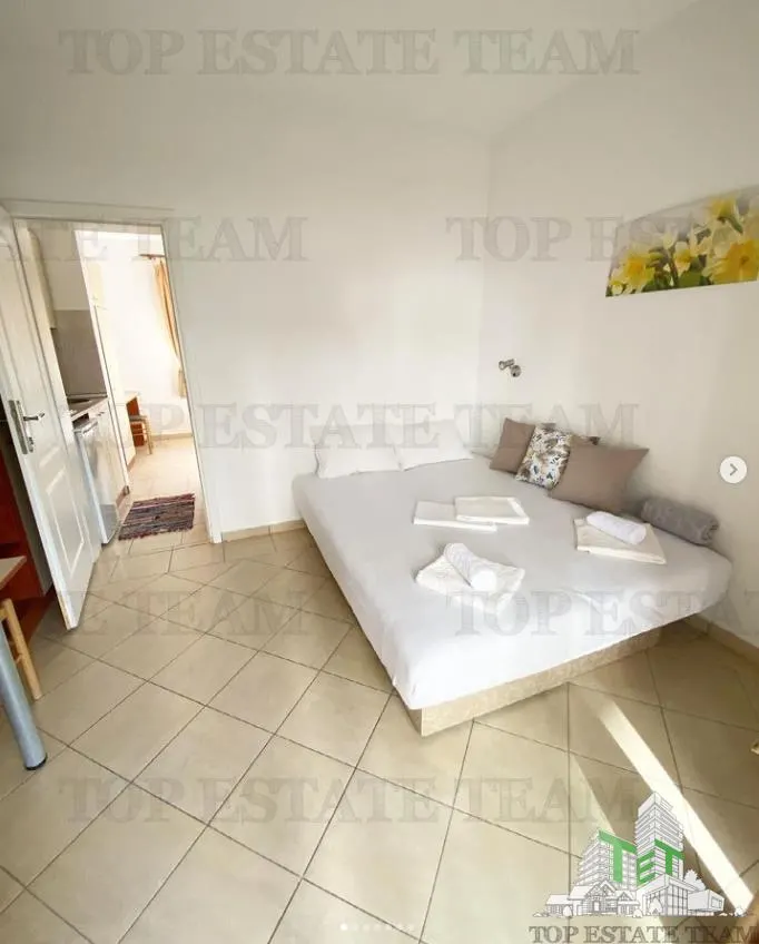Villa en Venta en Bar, Montenegro - foto 4