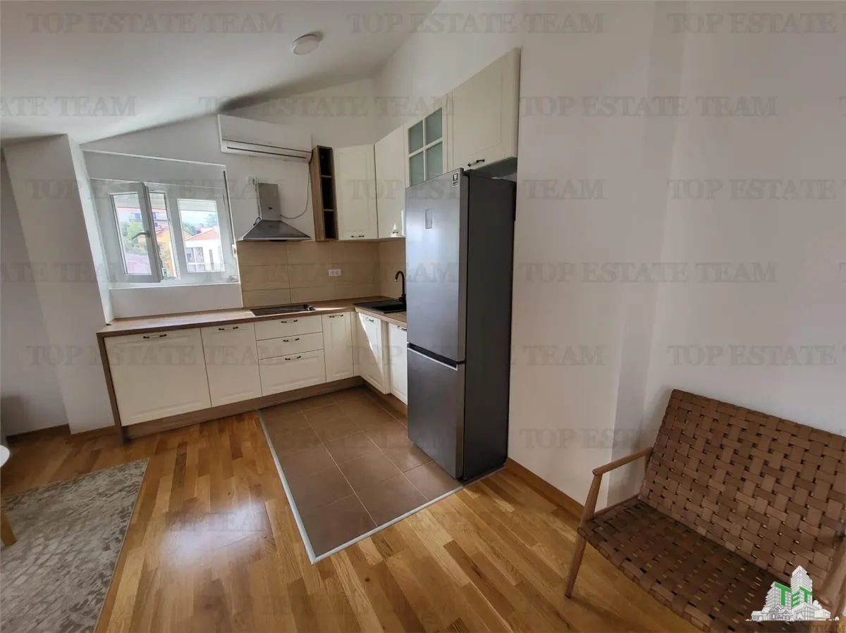 Appartement à Vendre à Tivat, Monténégro - foto 3