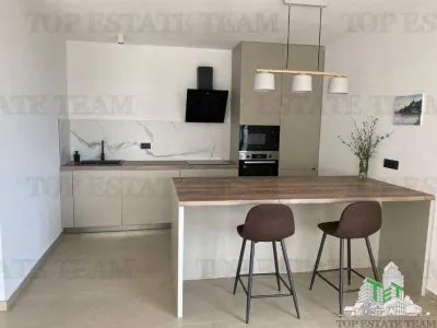 Villa en Venta en Bar, Montenegro - foto 3