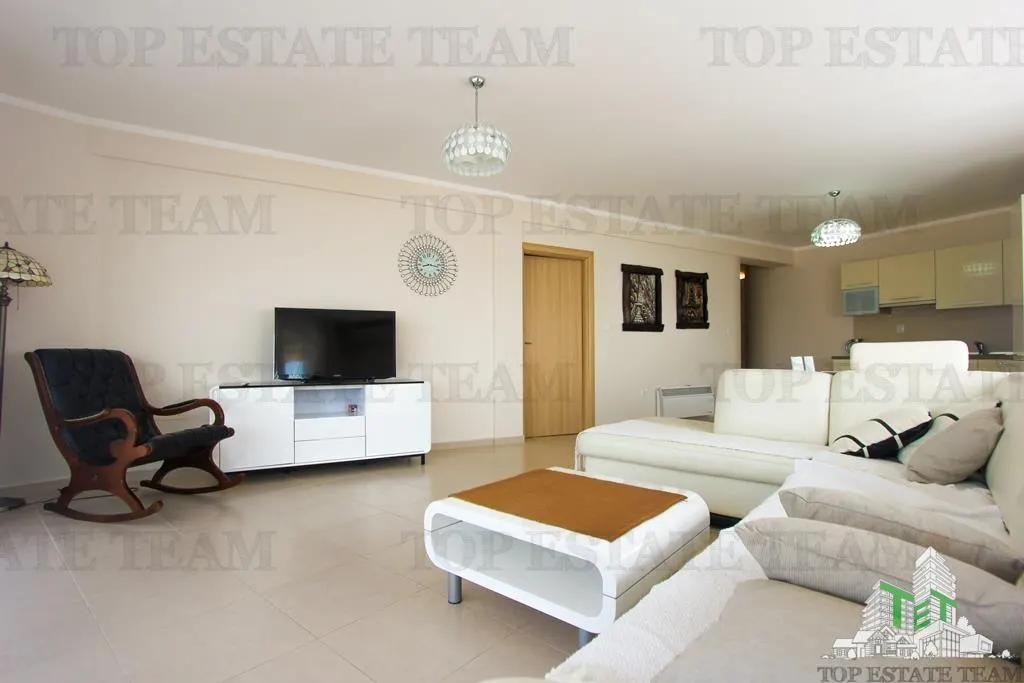 Apartment for Sale in Budva, Montenegro - foto 4