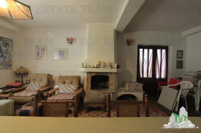 Villa en Venta en Herceg-Novi, Montenegro - foto 3