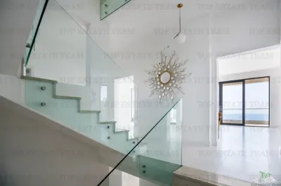 Villa en Venta en Budva, Montenegro - foto 11
