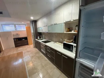 Apartment for Sale in Kotor, Montenegro - foto 4