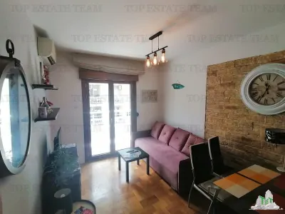 Appartement à Vendre à Tivat, Monténégro - Tivat