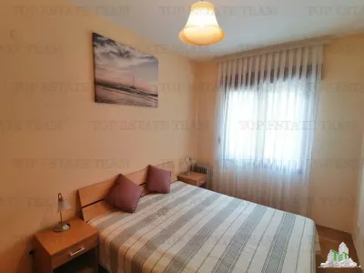 Apartamento en Venta en Tivat, Montenegro - foto 2