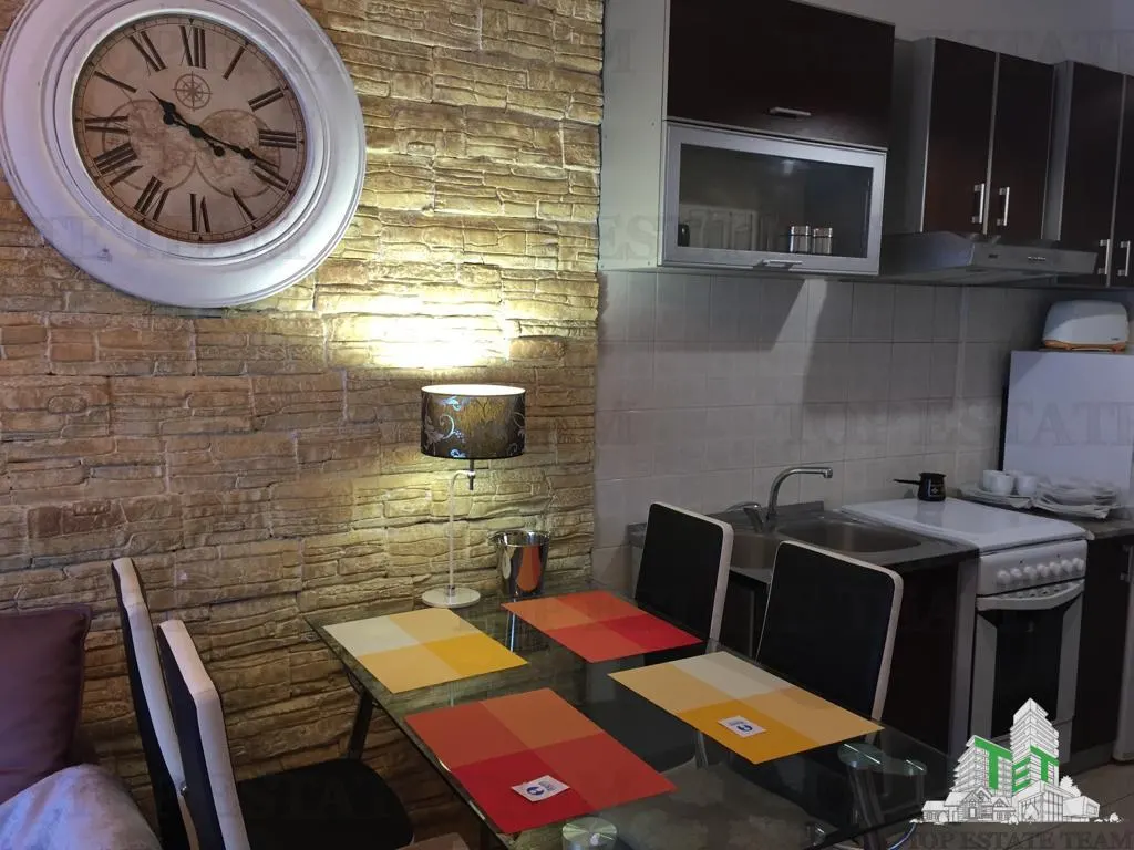 Apartamento en Venta en Tivat, Montenegro - foto 5