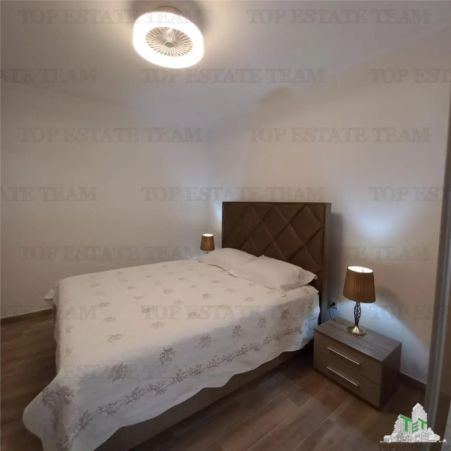 Apartamento en venta en Tivat, Montenegro - foto 6