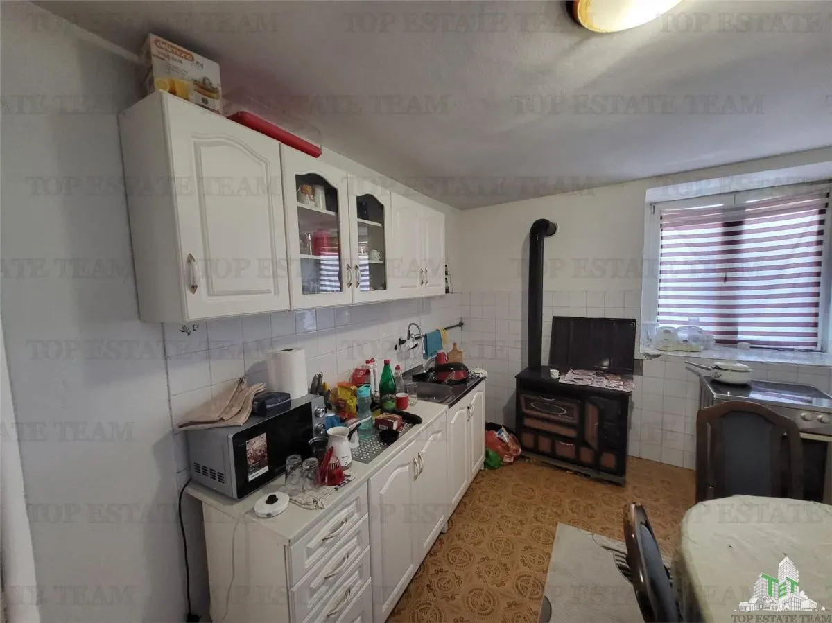 Villa en Venta en Bar, Montenegro - foto 9