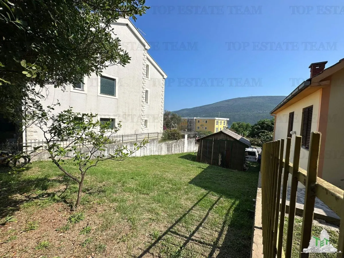 Villa en Venta en Herceg-Novi, Montenegro - foto 4