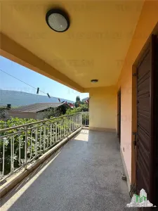Villa en Venta en Herceg-Novi, Montenegro - foto 10