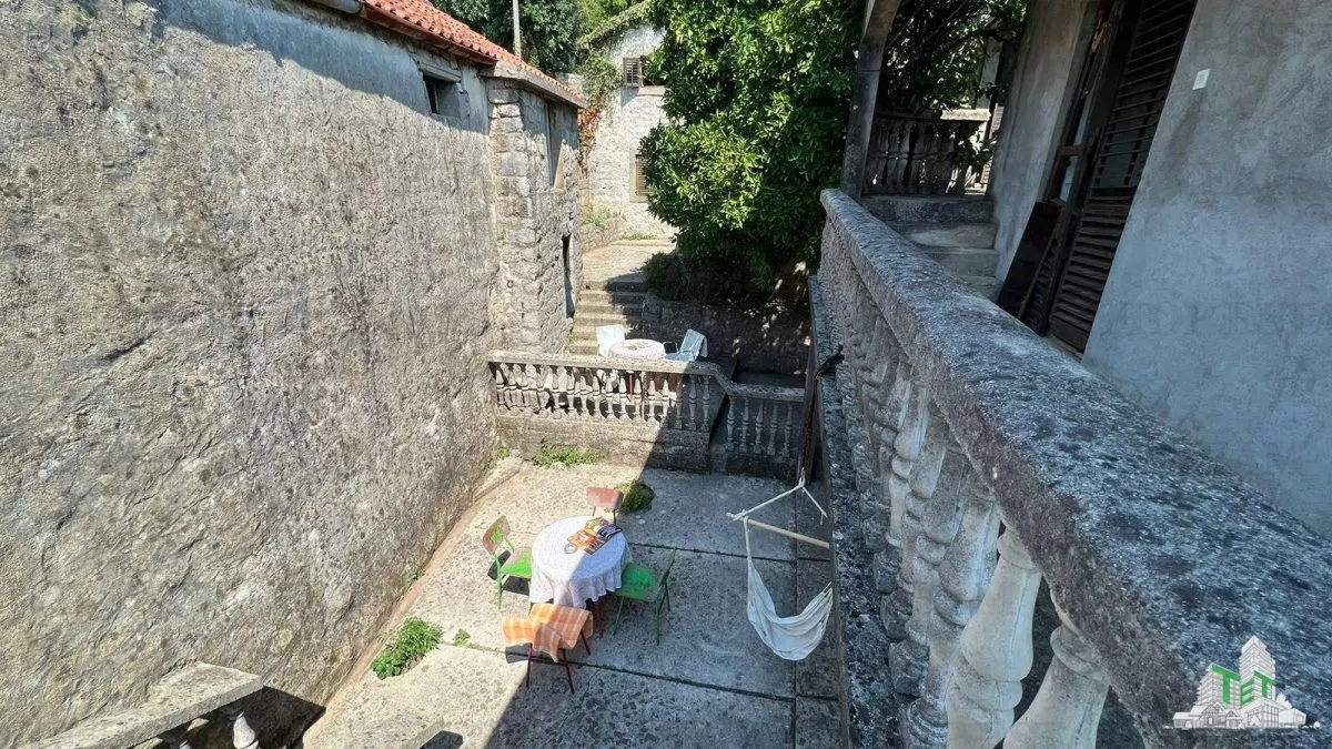 Villa en Venta en Herceg-Novi, Montenegro - foto 16