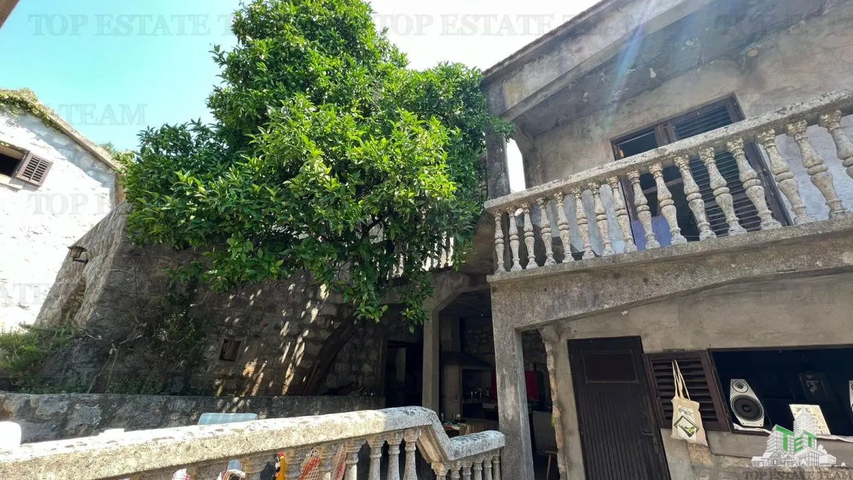 Villa en Venta en Herceg-Novi, Montenegro - foto 18