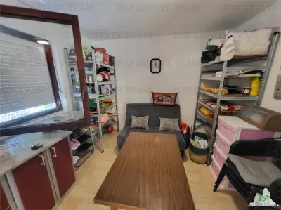 Villa en Venta en Tivat, Montenegro - foto 12