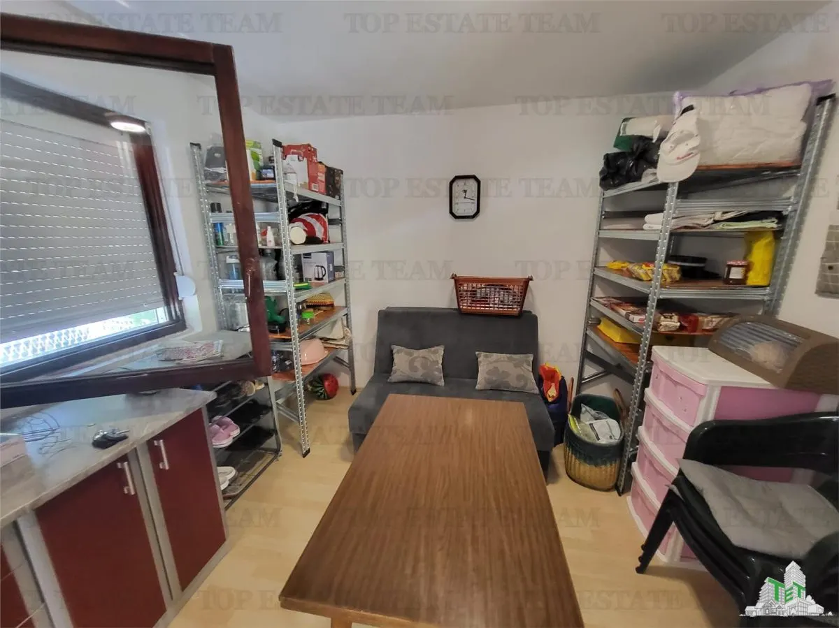 Villa en Venta en Tivat, Montenegro - foto 12