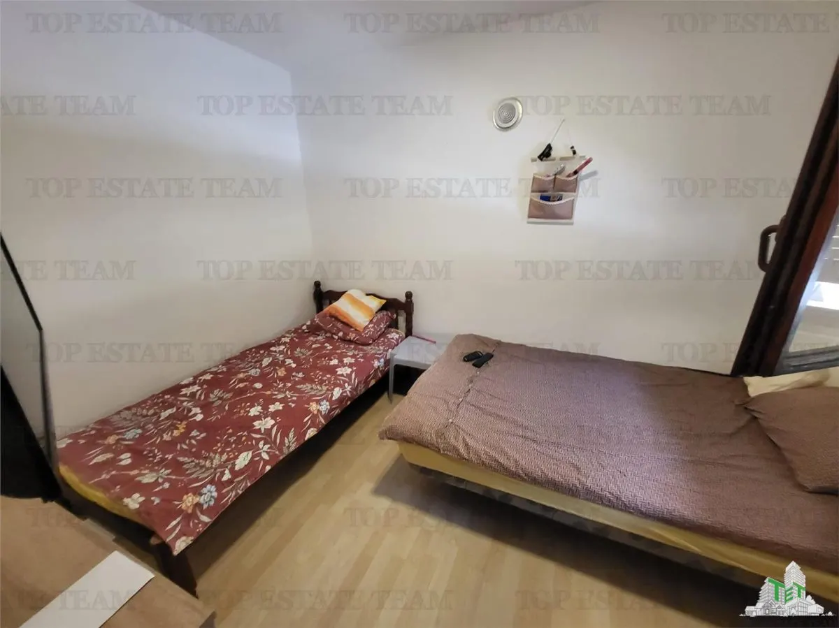 Villa en Venta en Tivat, Montenegro - foto 5