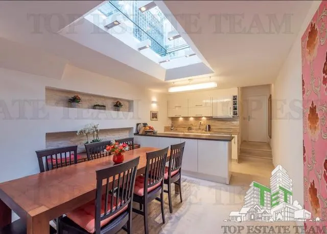 Villa for Sale in Kotor, Montenegro - foto 5