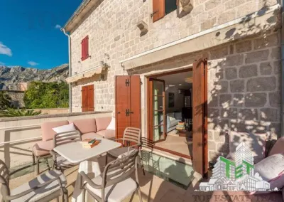 Villa for Sale in Kotor, Montenegro - foto 7