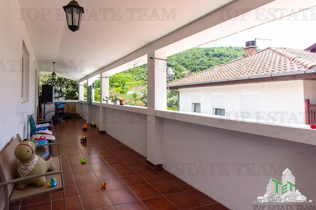 Villa en Venta en Herceg-Novi, Montenegro - foto 14