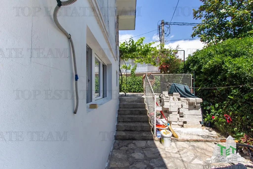 Villa en Venta en Herceg-Novi, Montenegro - foto 15