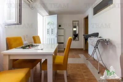 Villa en Venta en Herceg-Novi, Montenegro - foto 4