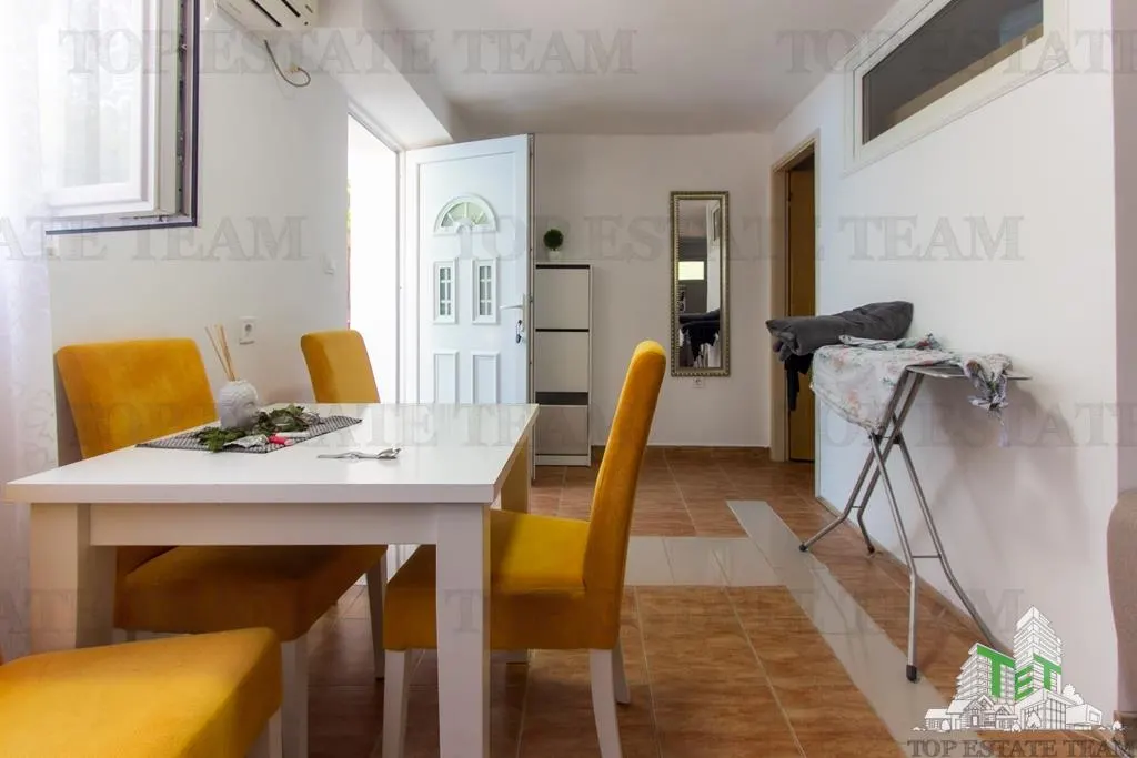 Villa en Venta en Herceg-Novi, Montenegro - foto 4