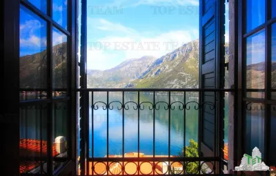 Apartamento en Venta en Herceg-Novi, Montenegro - foto 14