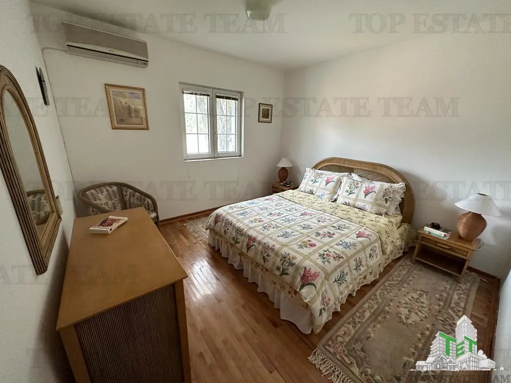 Appartement à Vendre à Budva, Monténégro - foto 3