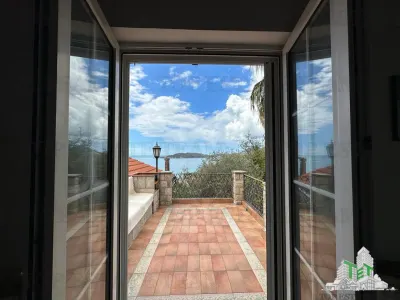 Appartement à Vendre à Budva, Monténégro - foto 8
