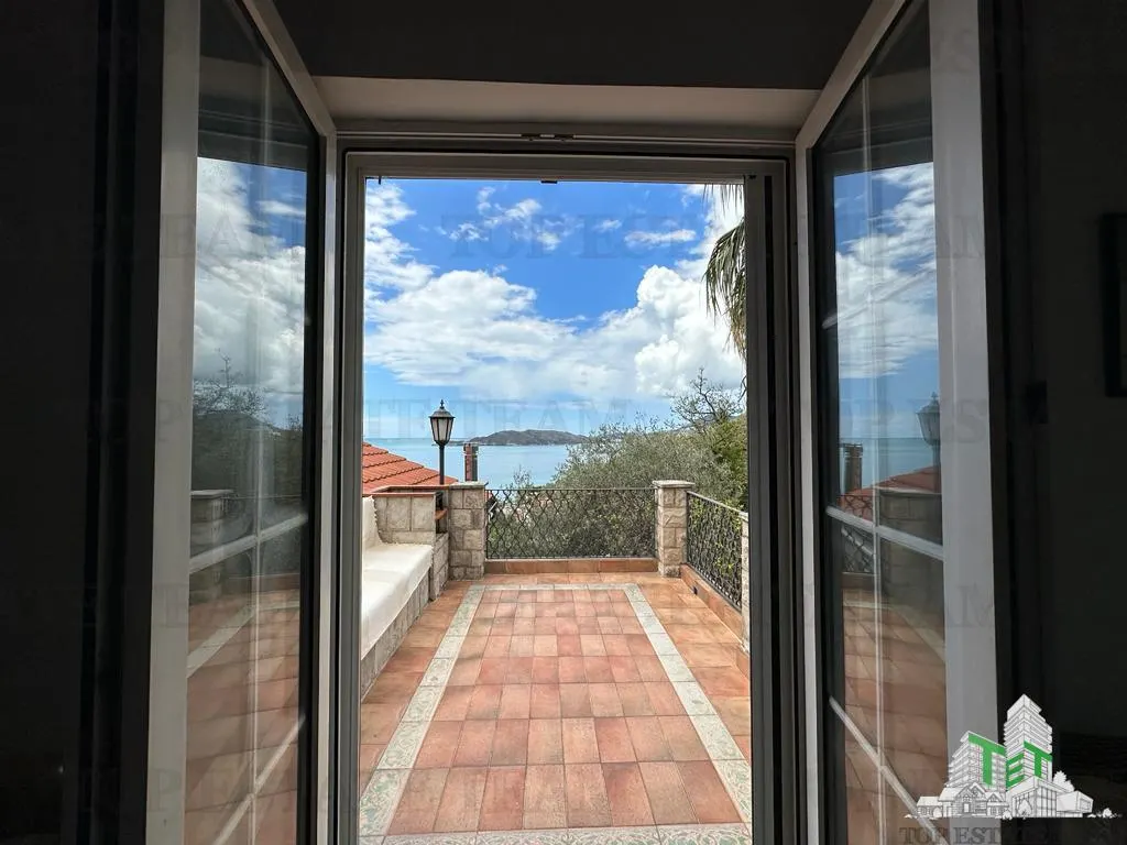 Appartement à Vendre à Budva, Monténégro - foto 8