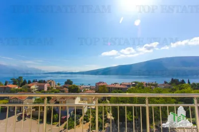 Appartement à Vendre à Herceg-Novi, Monténégro - foto 3