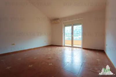 Apartment for Sale in Kotor, Montenegro - foto 8