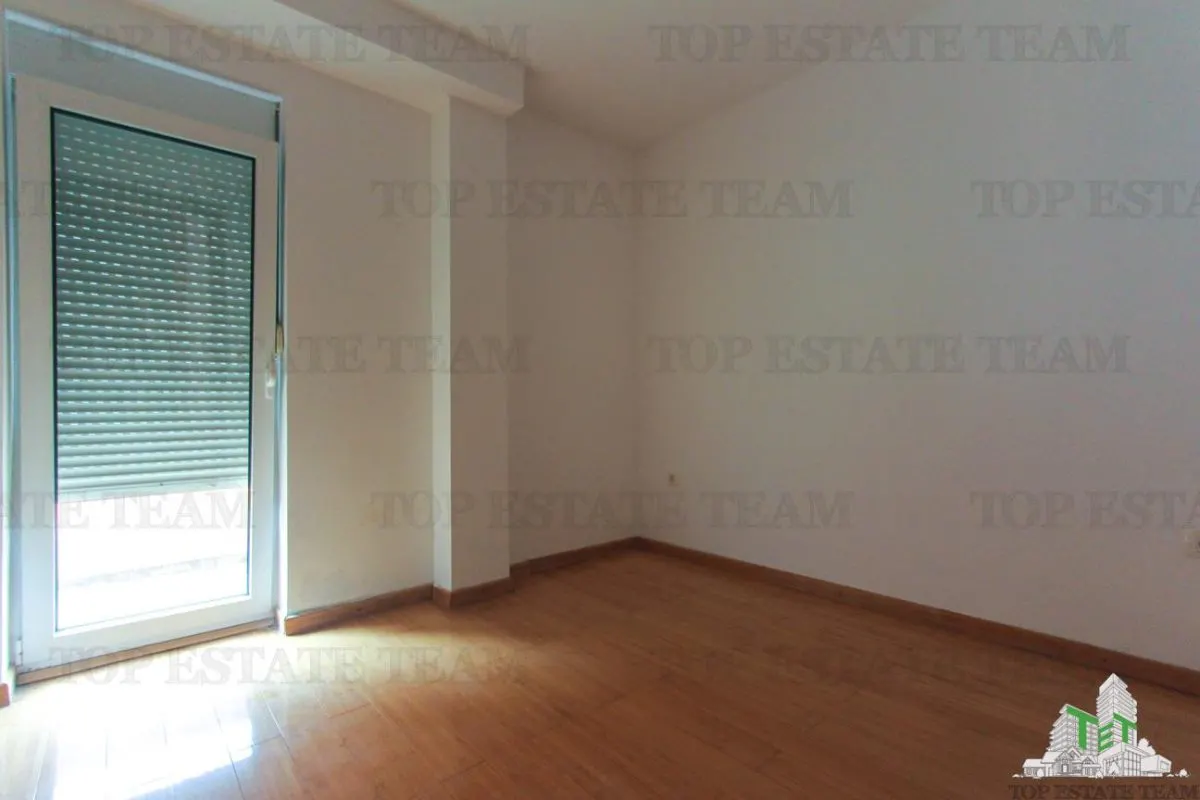 Apartment for Sale in Kotor, Montenegro - foto 9