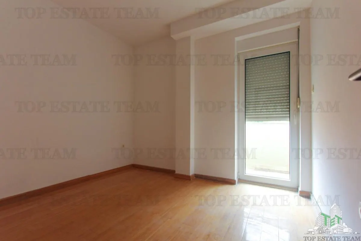 Apartment for Sale in Kotor, Montenegro - foto 10