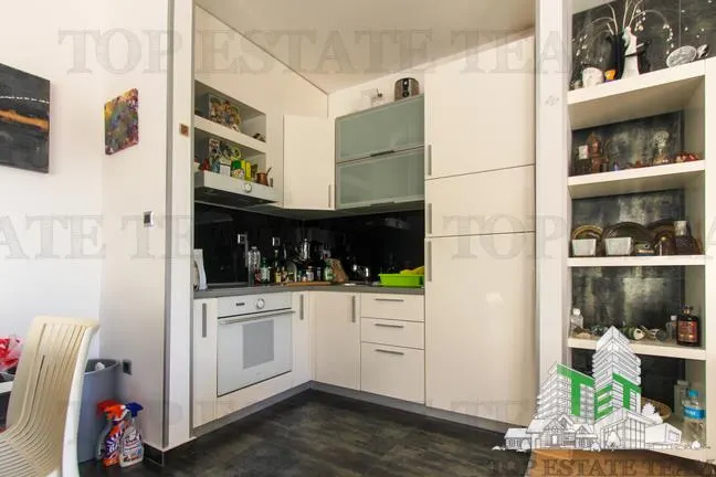 Appartement à Vendre à Budva, Monténégro - foto 7