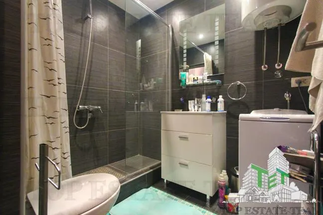 Appartement à Vendre à Budva, Monténégro - foto 10