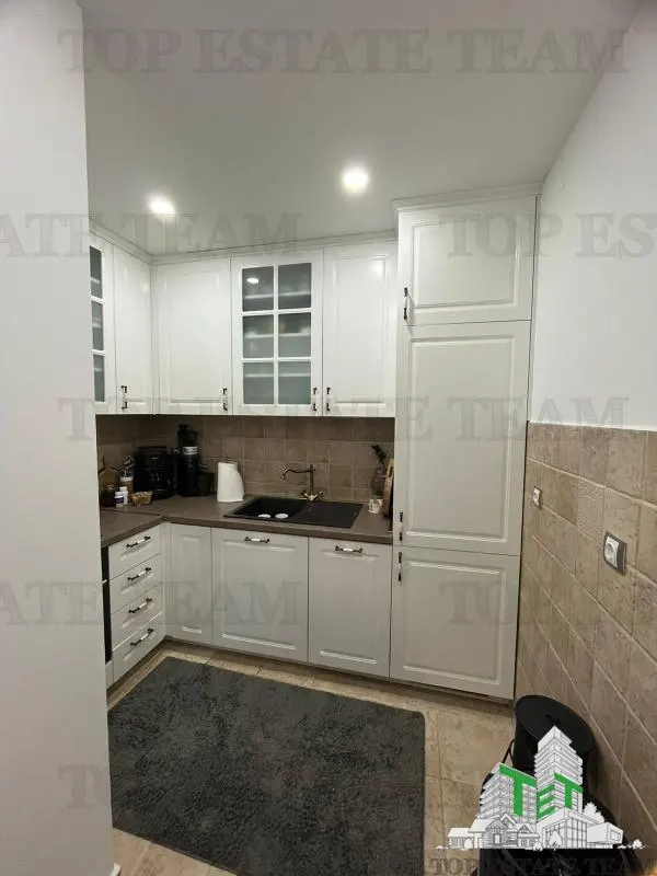 Apartment for Sale in Kotor, Montenegro - foto 4