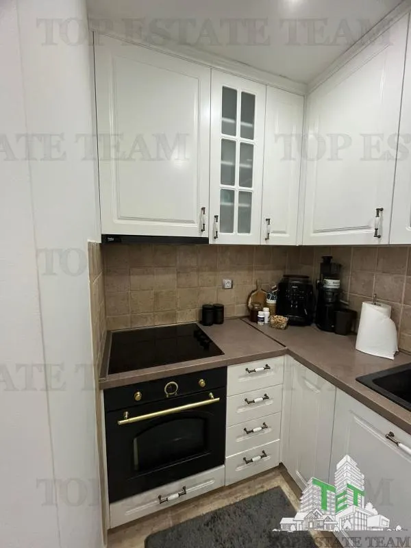 Apartment for Sale in Kotor, Montenegro - foto 5